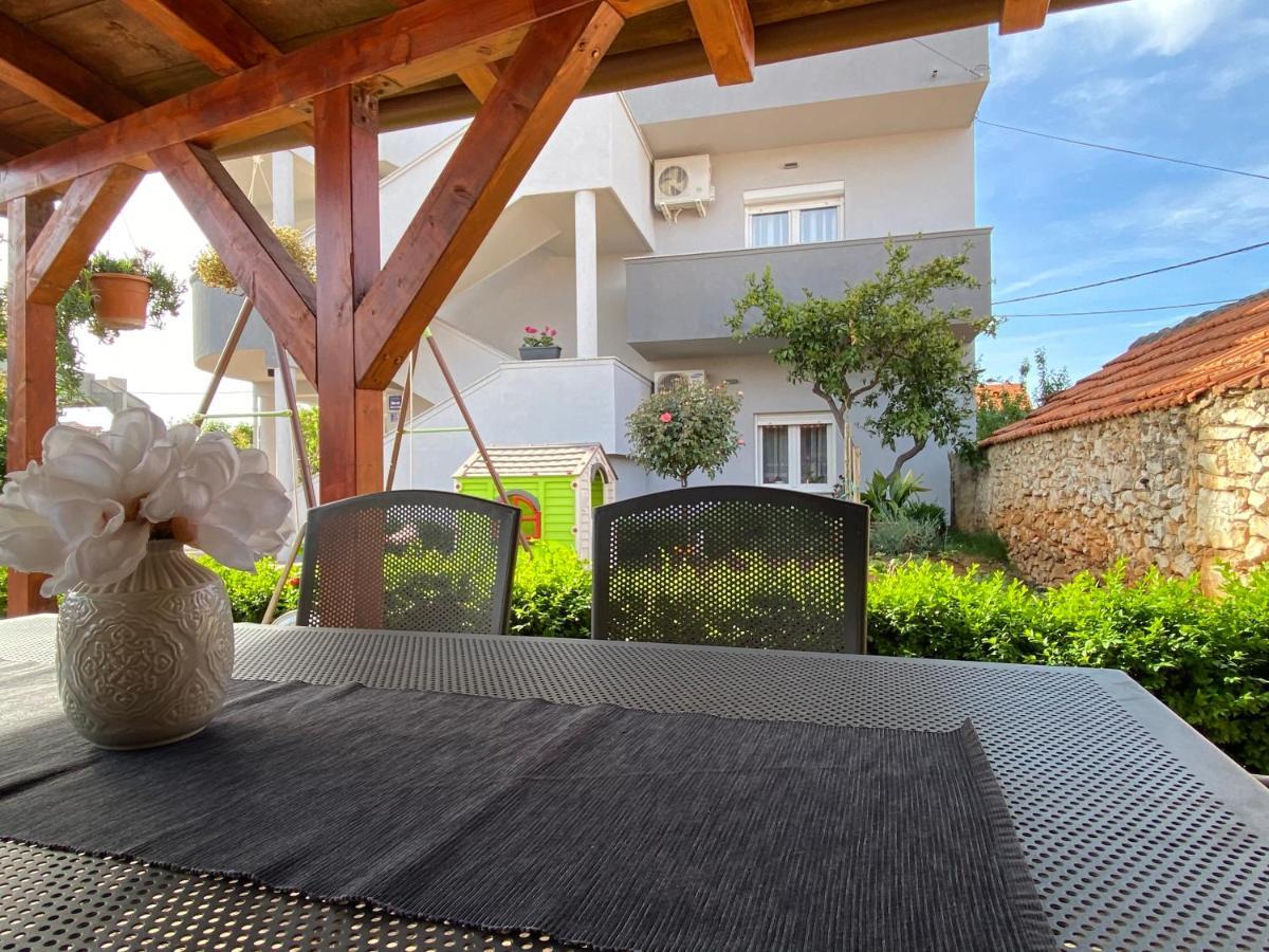 Apartments Nada Sukošan Εξωτερικό φωτογραφία