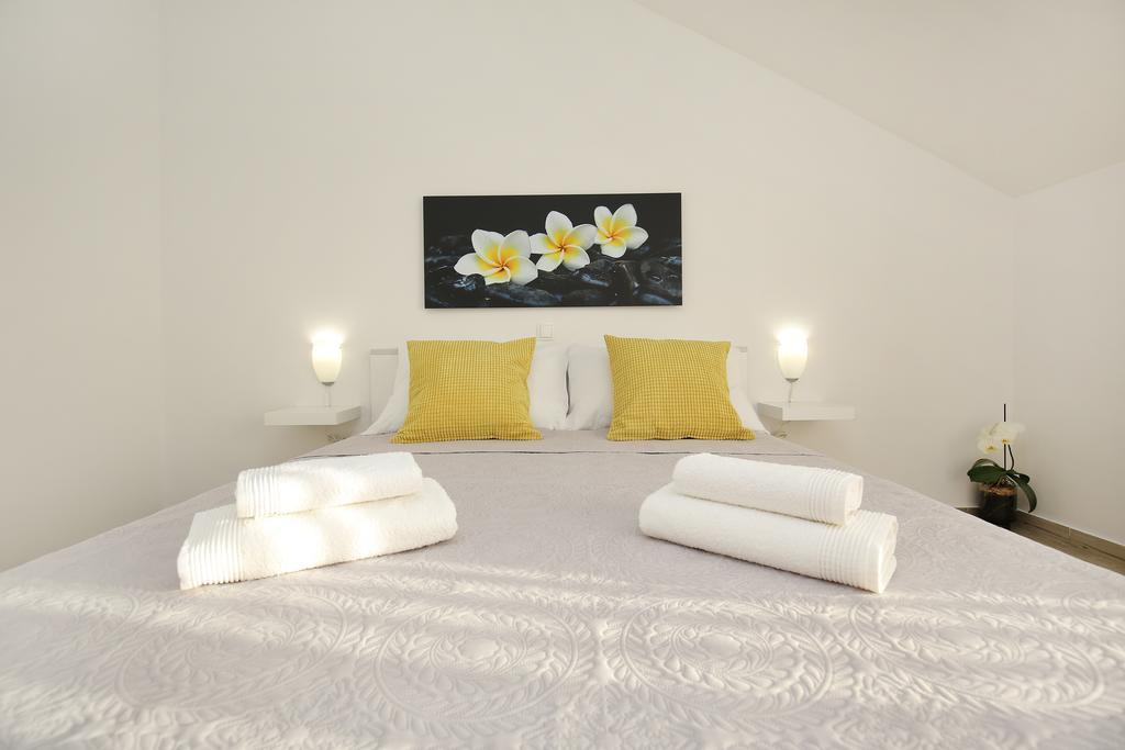Apartments Nada Sukošan Εξωτερικό φωτογραφία