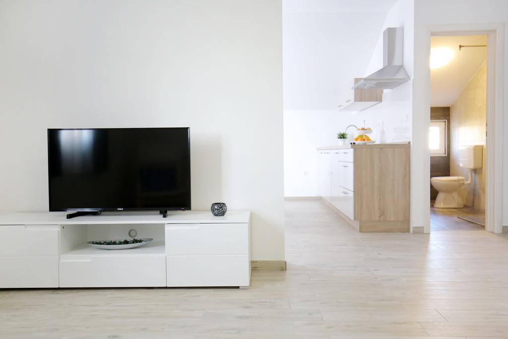 Apartments Nada Sukošan Εξωτερικό φωτογραφία