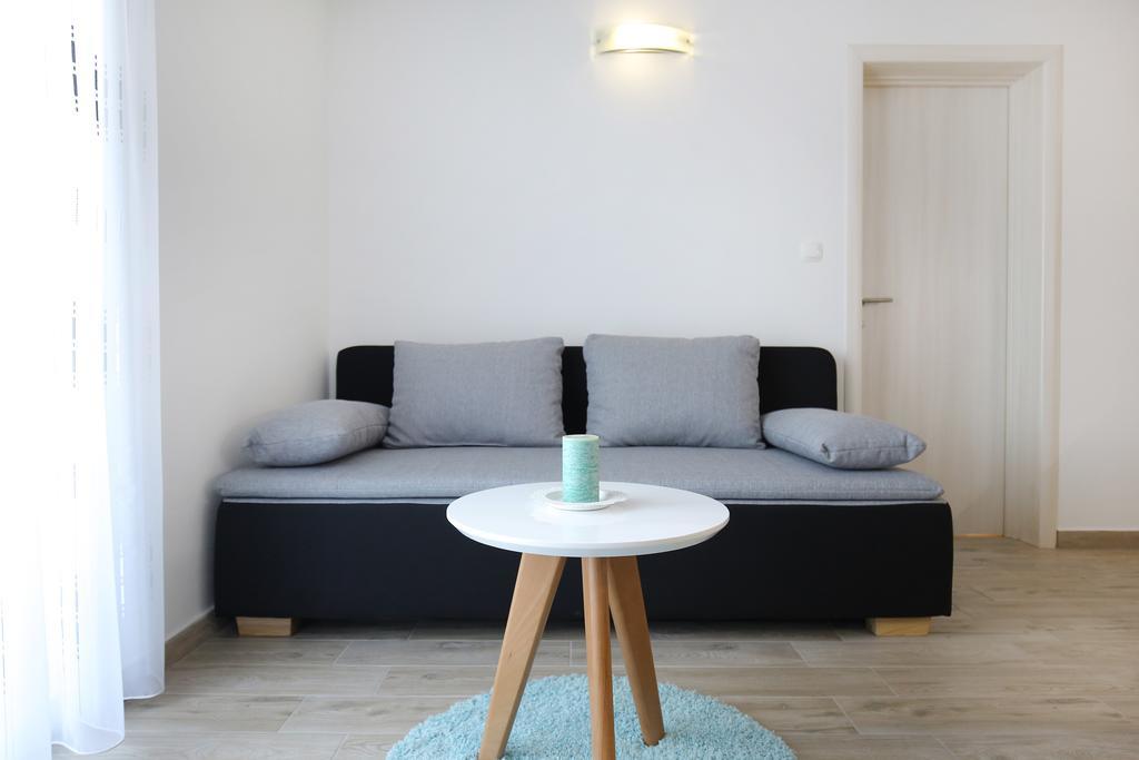 Apartments Nada Sukošan Εξωτερικό φωτογραφία