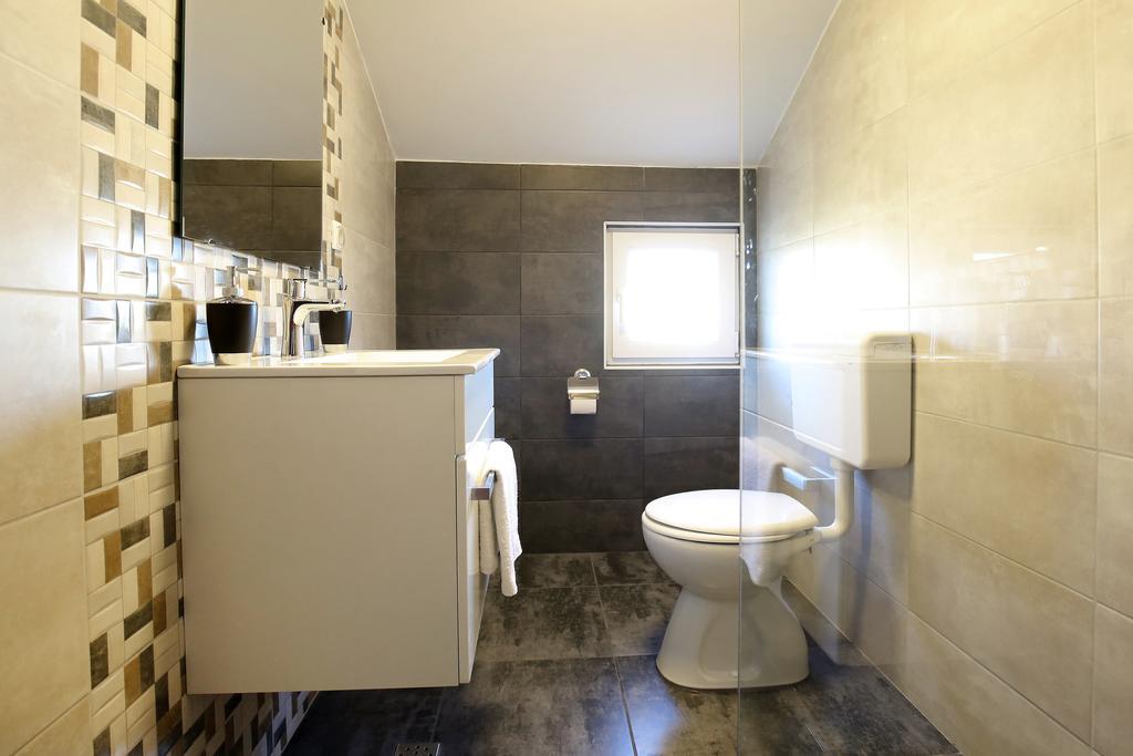 Apartments Nada Sukošan Εξωτερικό φωτογραφία